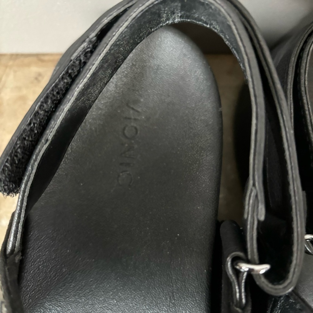 Vionic Karleen Black Sandals Size 9 - Picture 4 of 12
